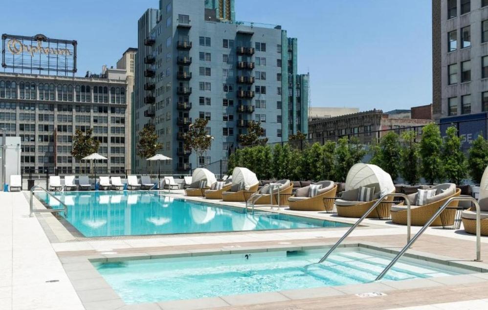 Level Downtown La South Olive Hotel Los Angeles Exterior photo