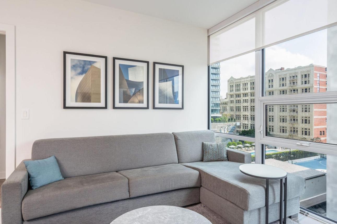 Level Downtown La South Olive Hotel Los Angeles Room photo